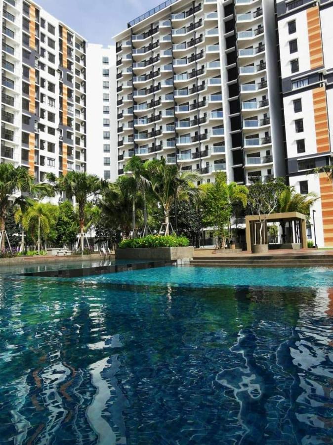 Timurbay By Dfamilia, Ground Floor Suite With Easy Access To The Pool And Beach Kuantan Eksteriør billede